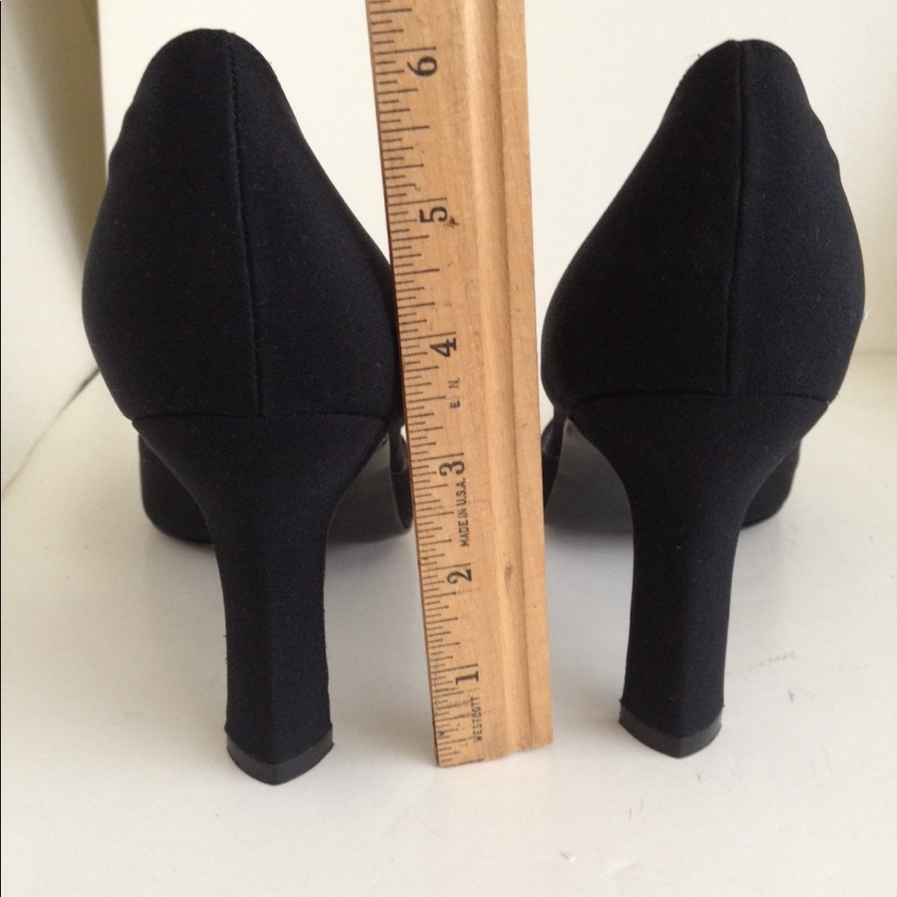 Stuart weitzman. Heels - Picture 6 of 8